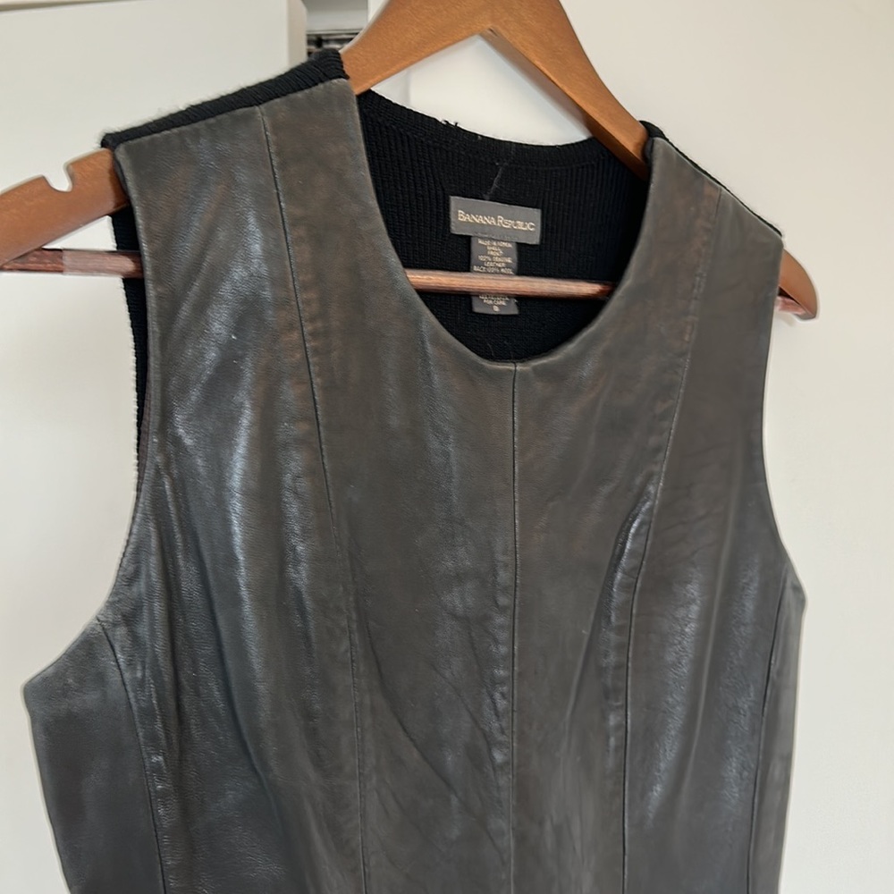 Vintage 90’s Banana Republic Leather & Wool Vest Pullover Sz 8 or M - GORGEOUS - Picture 4 of 12
